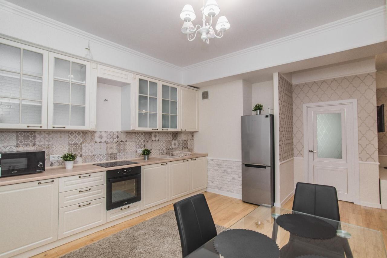 Luxury Best Grand New Apartaments Ultra Central 키시나우 외부 사진