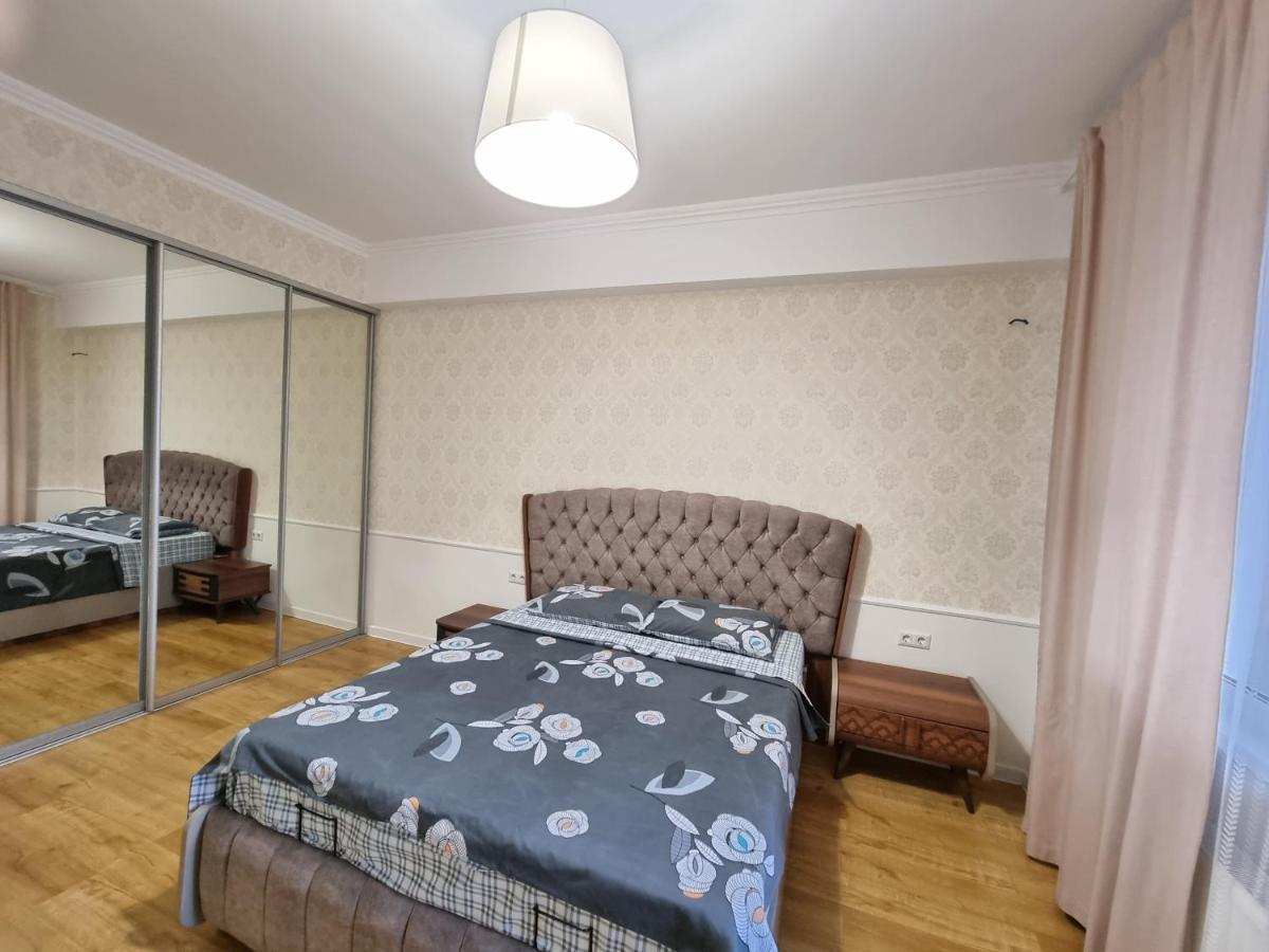 Luxury Best Grand New Apartaments Ultra Central 키시나우 외부 사진
