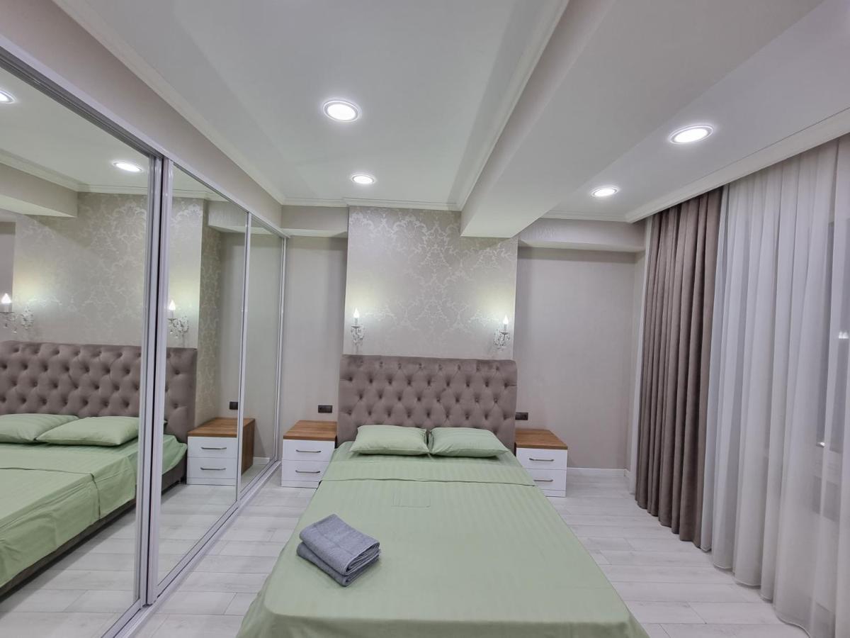 Luxury Best Grand New Apartaments Ultra Central 키시나우 외부 사진