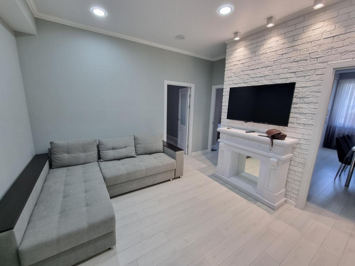 Luxury Best Grand New Apartaments Ultra Central 키시나우 외부 사진
