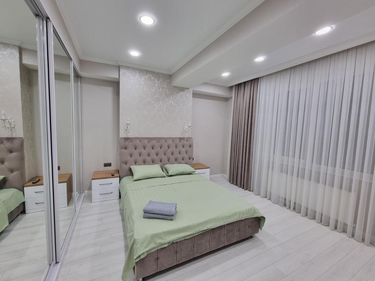 Luxury Best Grand New Apartaments Ultra Central 키시나우 외부 사진