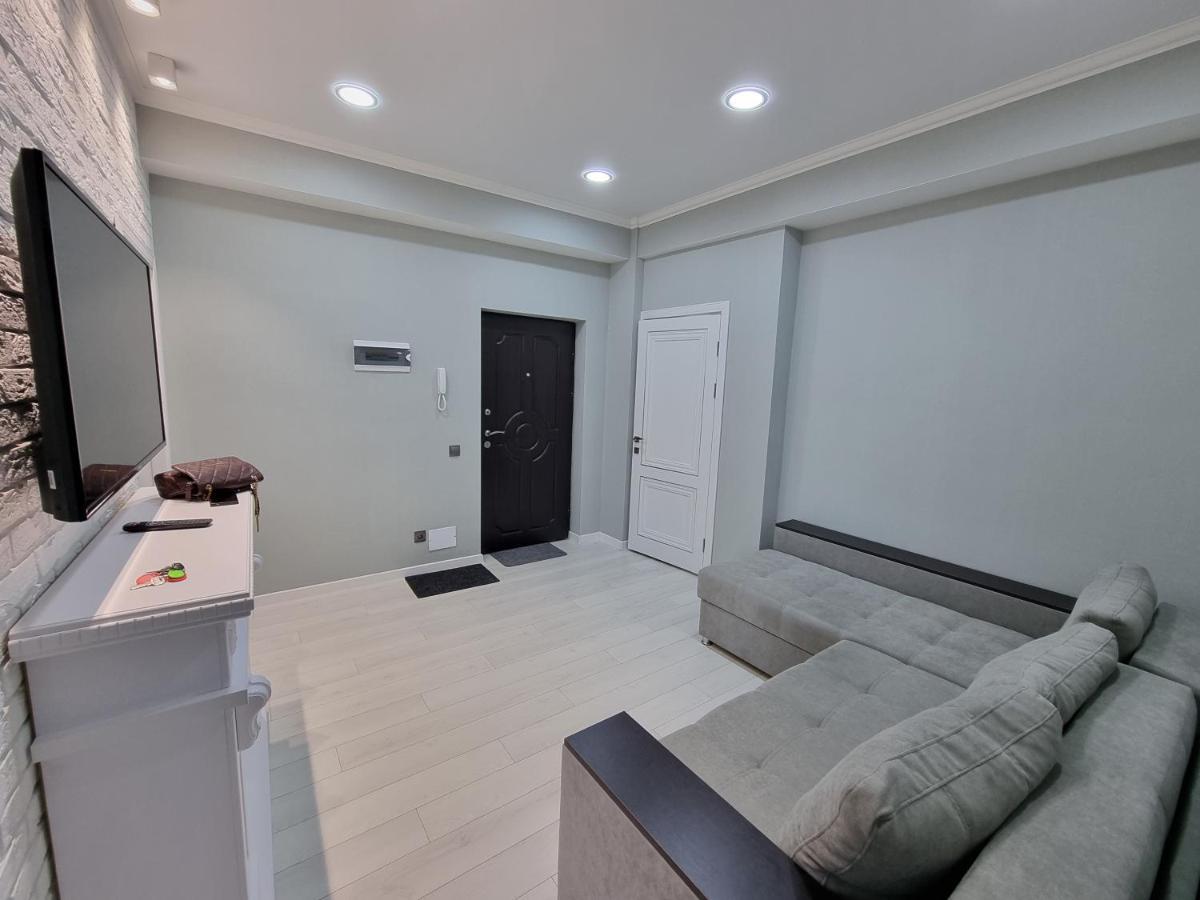 Luxury Best Grand New Apartaments Ultra Central 키시나우 외부 사진
