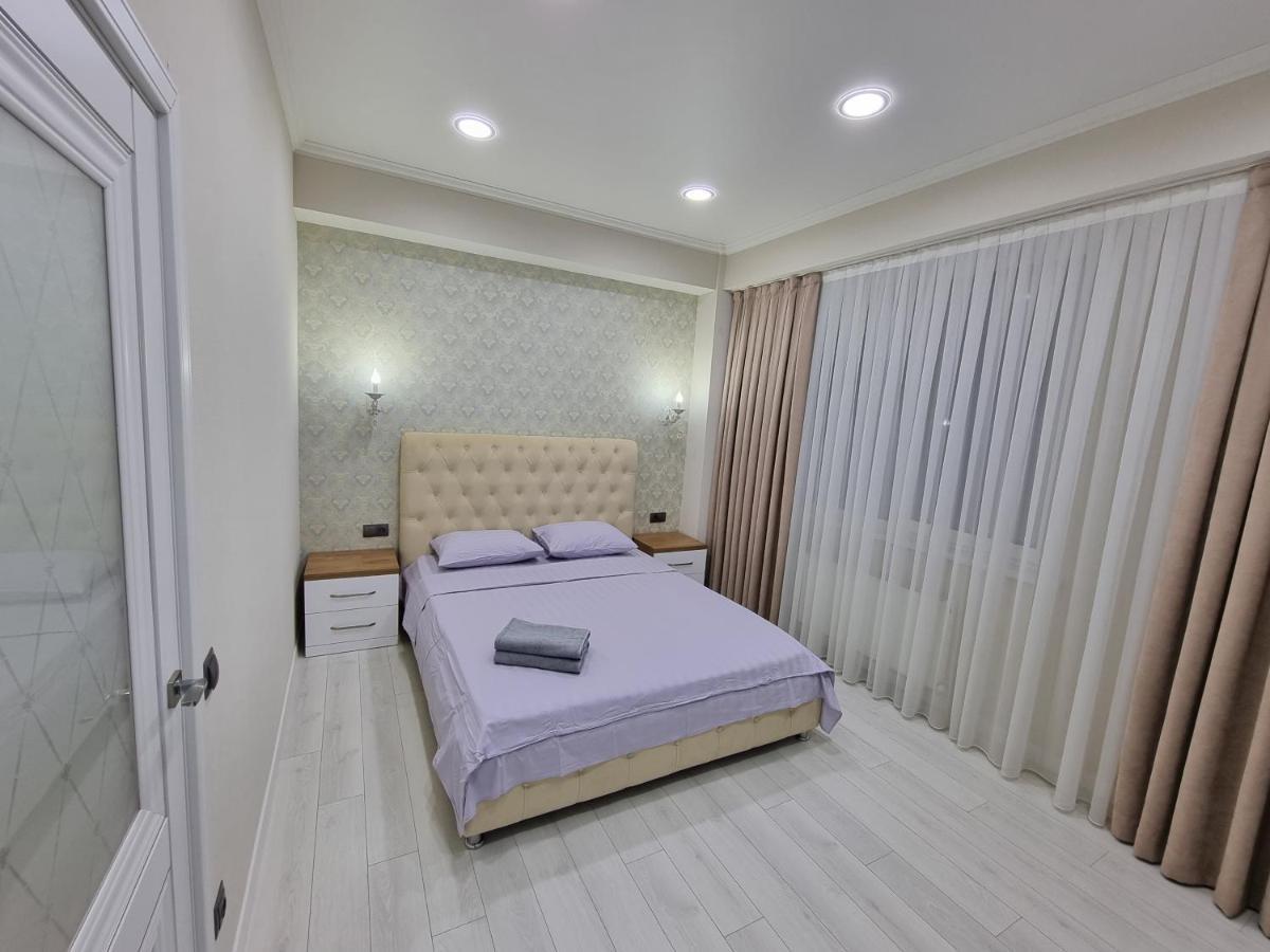 Luxury Best Grand New Apartaments Ultra Central 키시나우 외부 사진