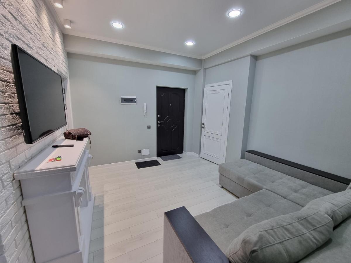 Luxury Best Grand New Apartaments Ultra Central 키시나우 외부 사진