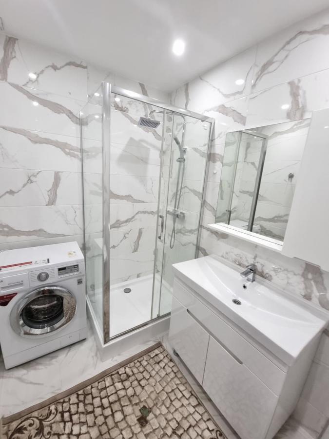 Luxury Best Grand New Apartaments Ultra Central 키시나우 외부 사진