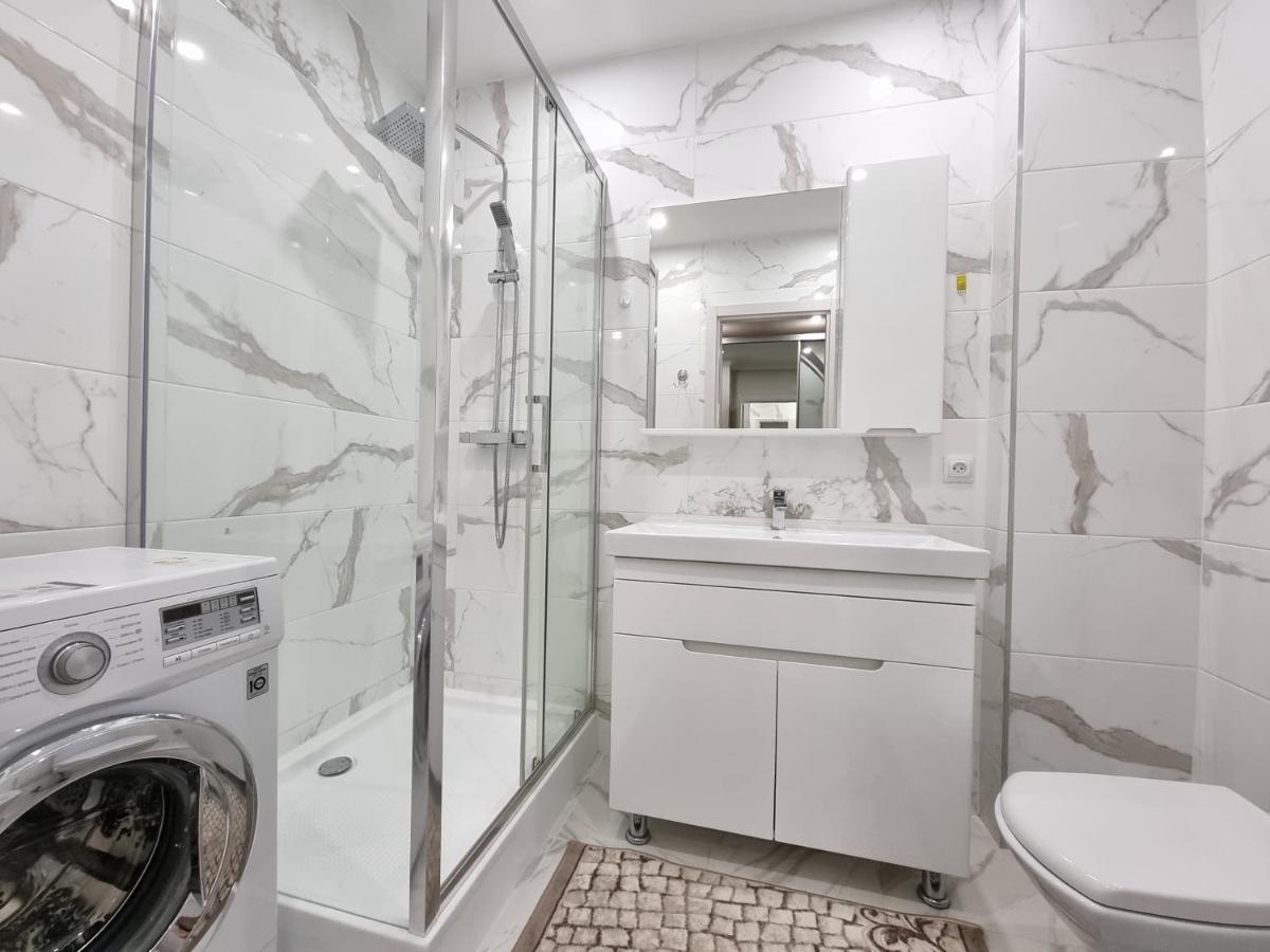 Luxury Best Grand New Apartaments Ultra Central 키시나우 외부 사진