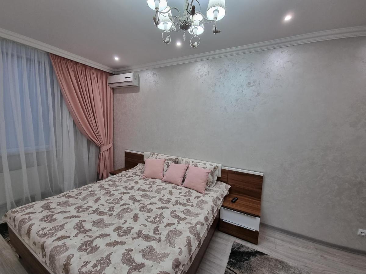 Luxury Best Grand New Apartaments Ultra Central 키시나우 외부 사진