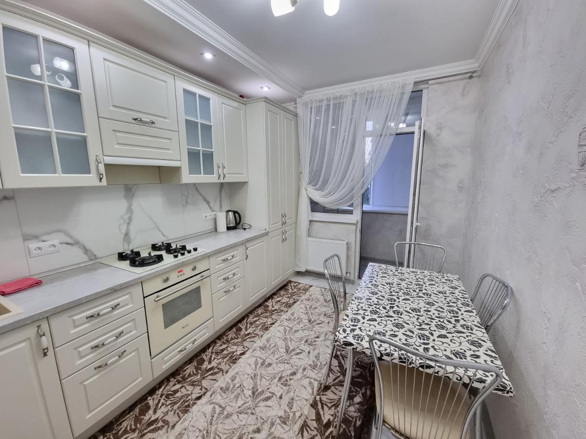 Luxury Best Grand New Apartaments Ultra Central 키시나우 외부 사진